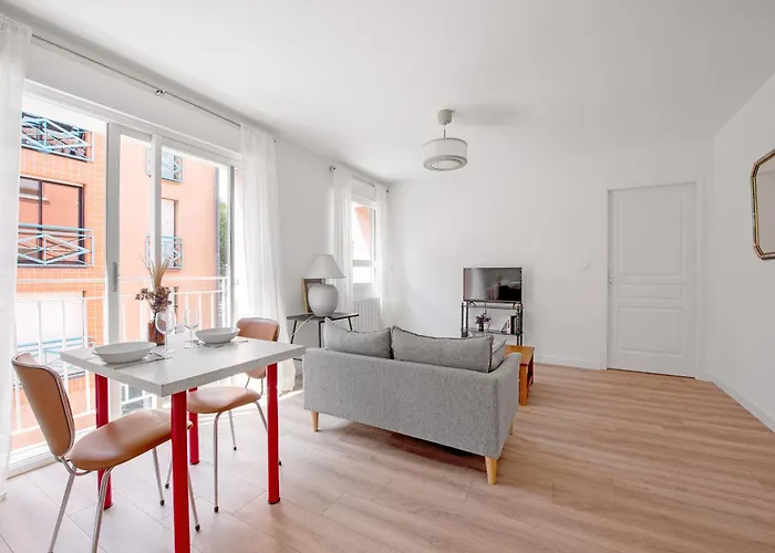 Appartement L'armagnac T2 Proche Gare Avec Parking Gratuit *